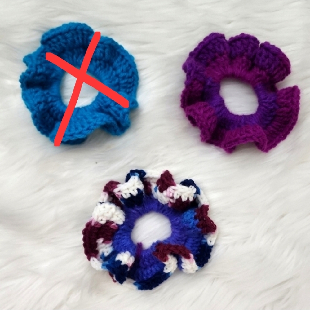 Handmade Textured Crocheted Scrunchies Ponytail Holder Hair Tie Set Of 2 - New - Picture 2 of 4